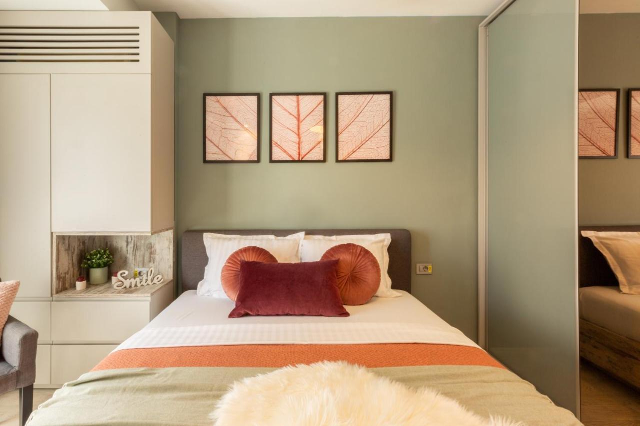 Modern 1Br Apt In The Old Town: The Perfect Choice ブカレスト エクステリア 写真