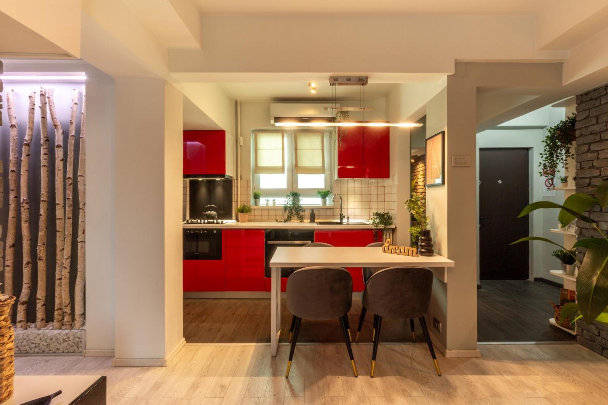 Modern 1Br Apt In The Old Town: The Perfect Choice ブカレスト エクステリア 写真