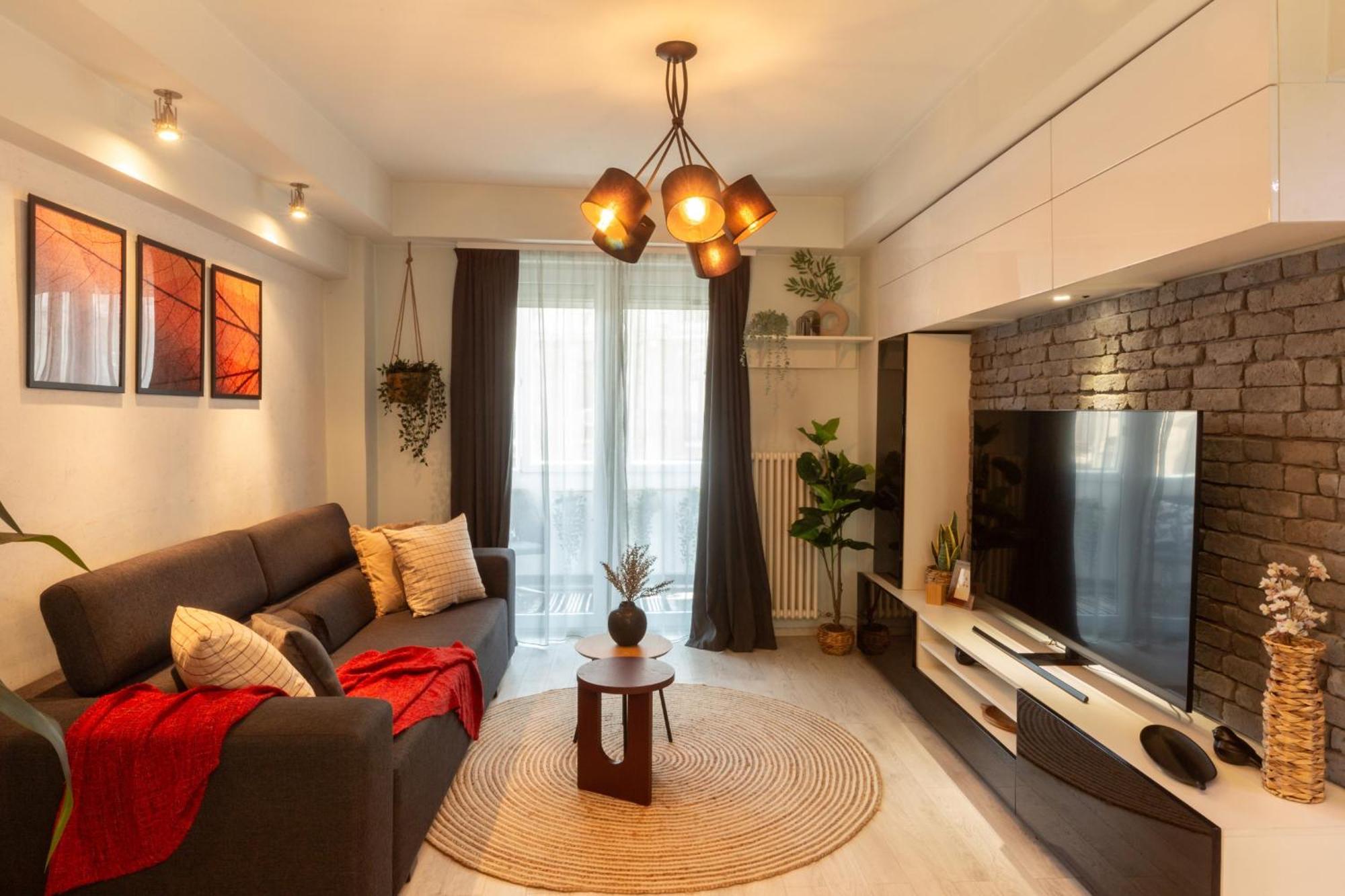 Modern 1Br Apt In The Old Town: The Perfect Choice ブカレスト エクステリア 写真